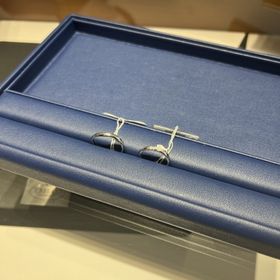 【銀座ダイヤモンドシライシの口コミ】 いろんな店を見て決めました。種類が豊富なのでつけ女性用はデザインで決…