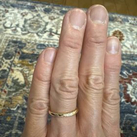 【HOSHI no SUNA 星の砂(ほしのすな)】の口コミ 指輪の素材、ダイヤの形がとても自分の理想でした。
また資材を自分で決め...