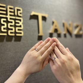 【TANZO.(鍛造指輪)の口コミ】 シンプルで毎日つけやすいものにしたくて形や見た目にこだわりました。内…