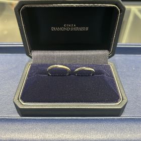 【銀座ダイヤモンドシライシの口コミ】 根元で指輪が回ってしまっても、デザインが正面にあるものではないのでど…