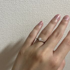 【ケイウノ ブライダル(K.UNO BRIDAL)の口コミ】 デザイナーさんからご提案いただいた指輪のデザインが本当に素晴らしく、…
