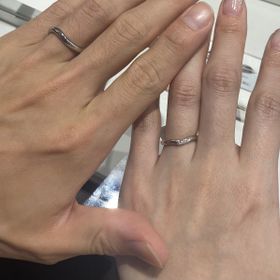 【アイプリモ(I-PRIMO)の口コミ】 男性の指輪は、逆ウェーブのデザインで、約500種のうち3種しかない珍しい…