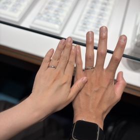 【銀座ダイヤモンドシライシの口コミ】 憧れの海外ブランドでも指輪を見せていただきましたが、2店舗目で伺った銀…