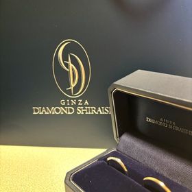 【銀座ダイヤモンドシライシの口コミ】 付け心地が良く、メレダイヤも綺麗です！
私はウェーブが似合ってて、彼は…