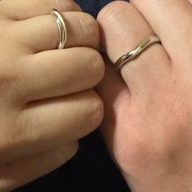 【アイプリモ(I-PRIMO)の口コミ】 デザインは、二人でサイトを見てたくさんの中から選びました。実際見に行…