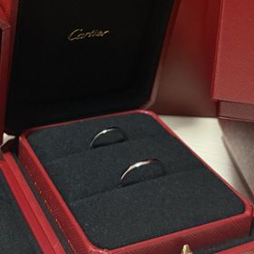 【カルティエ(Cartier)の口コミ】 まっすぐなリングも王道で良いですが、わたしたちは少し個性が欲しかった…