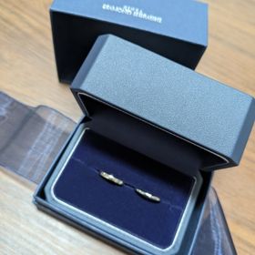 【銀座ダイヤモンドシライシの口コミ】 シンプルなデザインがとても気に入りました。ずっと使いたいと思い品質に…