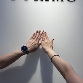 【アイプリモ(I-PRIMO)の口コミ】 結婚指輪はストレートではない形のものを探していました。
旦那さんが着け…