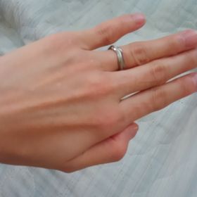 【俄(にわか)の口コミ】 メイド・イン・ジャパンの指輪らしい細部にこだわったエンゲージリング。…