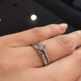 【EIKA(エイカ)の口コミ】 結婚指輪はミルグレインが上品で綺麗。まだ販売されてないデザインをすこ…