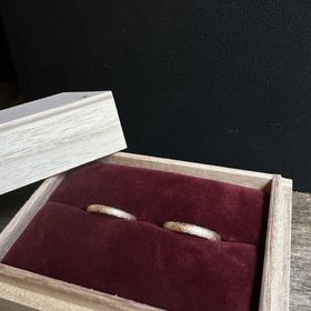 【ichi(イチ)の口コミ】 デザインと付け心地が最高です。
いつまでもつけていたくなるとはめた瞬間…