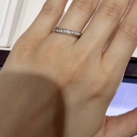 【俄(にわか)の口コミ】 綺羅の太いタイプは、歳を重ねても似合いそうなシンプルだけど華やかな指…