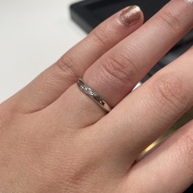 【ラザール ダイヤモンド(LAZARE DIAMOND)の口コミ】 全ての指輪がキラキラしてて、おしゃれで指輪などつけたりしない自分にと…