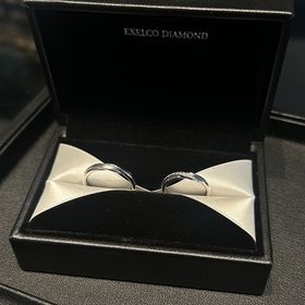 【エクセルコダイヤモンド(EXELCO DIAMOND)の口コミ】 付け心地が滑らかでとても良く、指が綺麗に見えるデザインで気に入ってい…