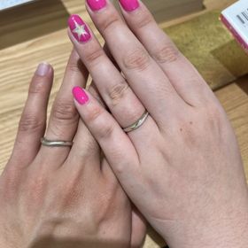 【出雲結(いずもゆい)の口コミ】 指輪のデザイン名が日本らしく、意味がこめられているところ。
ウェーブ形…