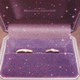 【銀座ダイヤモンドシライシの口コミ】 同じ名字の担当者の方が、指輪に込められた意味が自分達に合っていると思…
