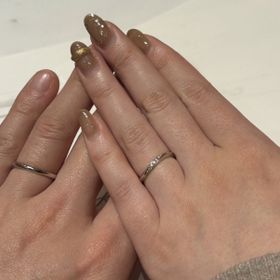 【ケイウノ ブライダル(K.UNO BRIDAL)の口コミ】 厚みがあるのに、つけていても違和感がなく気になりません。
緩いウェーブ…