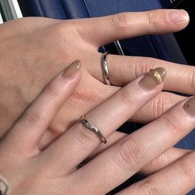 【銀座ダイヤモンドシライシの口コミ】 指が太くて短いのがコンプレックスだったので、指がきれいに見えるリング…