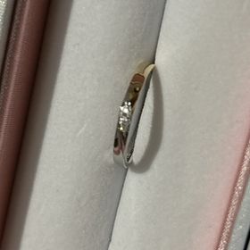 【nocur(ノクル)の口コミ】 プラチナとゴールドの2カラーで探していたところ
こちらを見つけて即決し…