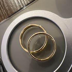 【ケイウノ ブライダル(K.UNO BRIDAL)の口コミ】 デザイナーに刻印を作ってもらえる。
デッサン画を写真撮ることが出来れば…