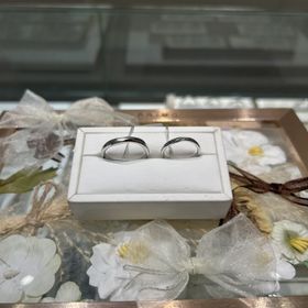 【アイプリモ(I-PRIMO)の口コミ】 私が選んだデザインはシンプルさが強いけれどもポイントで特徴があるとこ…