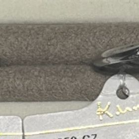 【ケイウノ ブライダル(K.UNO BRIDAL)の口コミ】 ウェーブ型の結婚指輪です。大きめのダイヤが入っていて輝き方がとても気…