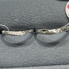 【宝寿堂(ほうじゅどう)の口コミ】 結婚指輪はウェーブ型のものを探していましたが、ストレートやv字型などの…