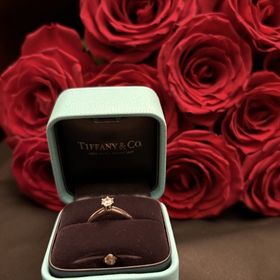 【ティファニー(Tiffany & Co.)の口コミ】 0.25カラットの指輪を購入しました。輝きがとても強く、指輪を見るだけで…