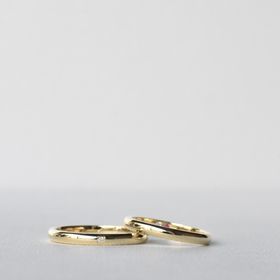 【CRAFY(クラフィ)の口コミ】 シンプルだけどゴールドが映えるリングになっています。結婚指輪というこ…