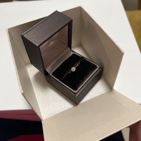 【アイプリモ(I-PRIMO)の口コミ】 シンプルなデザインでかわいいです。ダイヤモンドの品質も良く、永く安心…