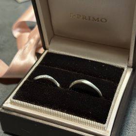 【アイプリモ(I-PRIMO)の口コミ】 シンプルなデザインが多く、誰にでも似合いそうな印象です。ウェーブの指…