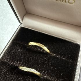 【アイプリモ(I-PRIMO)の口コミ】 指が綺麗に見えるウェーブデザインで女性用はもちろん男性用も綺麗に見え…