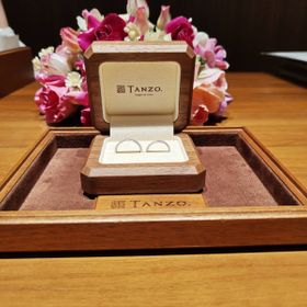 【TANZO.(鍛造指輪)の口コミ】 様々な加工の中から自分たちの気に入ったものを選ぶことができ、日頃から…