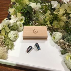 【SORA(ソラ)の口コミ】 当初、鍛造で作製された指輪を探していたところ、某ウェディング雑誌にて…