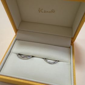 【ケイウノ ブライダル(K.UNO BRIDAL)の口コミ】 お値段がそこまで張らないにも関わらず美しいデザインです。シンプルでつ…