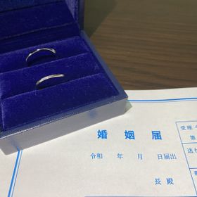 【HOSHI no SUNA 星の砂(ほしのすな)の口コミ】 この先歳と重ねても飽きずに付けられるデザイン、形の指輪を探していた際…