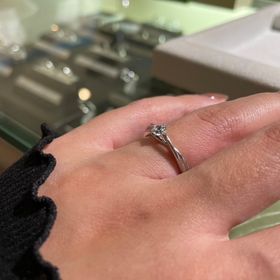 【COLANY(コラニー)】の口コミ 立体的でいて、かつシンプルなデザイン。なのに高級感がある。
日本のブラ...