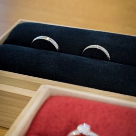 【出雲結(いずもゆい)の口コミ】 まずはデザインに一目惚れしました。その後調べてみると指輪に込められた…