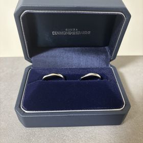 【銀座ダイヤモンドシライシの口コミ】 派手すぎず、少し輝きがあるところ。指に馴染む内甲丸で長時間でも快適。…