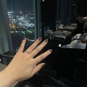 【ラザール ダイヤモンド(LAZARE DIAMOND)の口コミ】 3代カッターズブランドというのもあって、ダイヤモンドの輝きが素晴らしい…