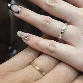 【AMOUR AMULET(アムール・アミュレット)】の口コミ 個性的な指輪が良かったので、それにぴったりの指輪が見つけられました。
...