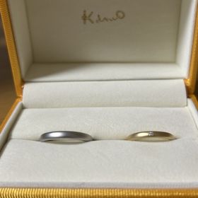 【ケイウノ ブライダル(K.UNO BRIDAL)の口コミ】 シンプルなデザインなので飽きがこず使えます。こだわりに合わせて素材を…