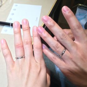 【カルティエ(Cartier)の口コミ】 いつ見に行っても指輪はキラキラしています。光の反射が美しく、どの角度…