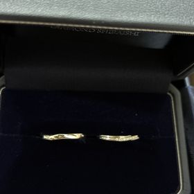 【銀座ダイヤモンドシライシの口コミ】 着け心地がとても良く毎日着けるうえでストレスがない。
デザインがシンプ…