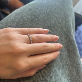 【TANZO.(鍛造指輪)の口コミ】 ダイヤがしっかり見える作りになってて、めちゃくちゃ華やか！！どの角度…