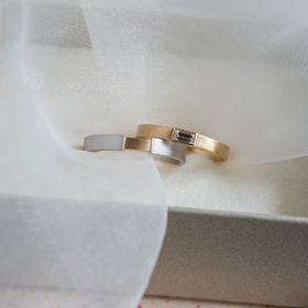 【Cayof(カヨフ)の口コミ】 シンプルすぎず、人と被りづらいデザインが気に入っています。ベースは同…