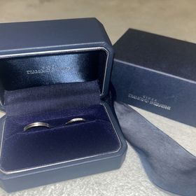 【銀座ダイヤモンドシライシの口コミ】 価格とデザイン性の高さに魅力を感じました。
付けやすさ、着け心地も大事…