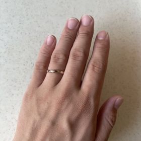 【SIENAROSE(シエナロゼ)の口コミ】 デザインはシンプルなものが良かったので、
ひねりのみのものにしました。…