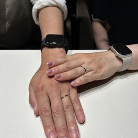 【アイプリモ(I-PRIMO)の口コミ】 付け心地がとても良い商品です。ウェーブの飽きないデザインも気に入りま…