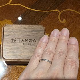 【TANZO.(鍛造指輪)の口コミ】 イメージした通りの指輪に仕上がりました。平打ストレートにブラックダイ…